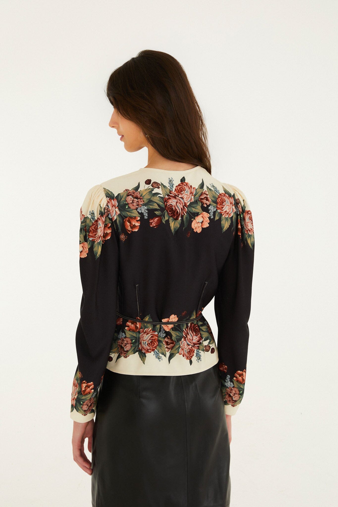 FARM Rio model wearing the Winter Floral Long Sleeve Wrap Blouse