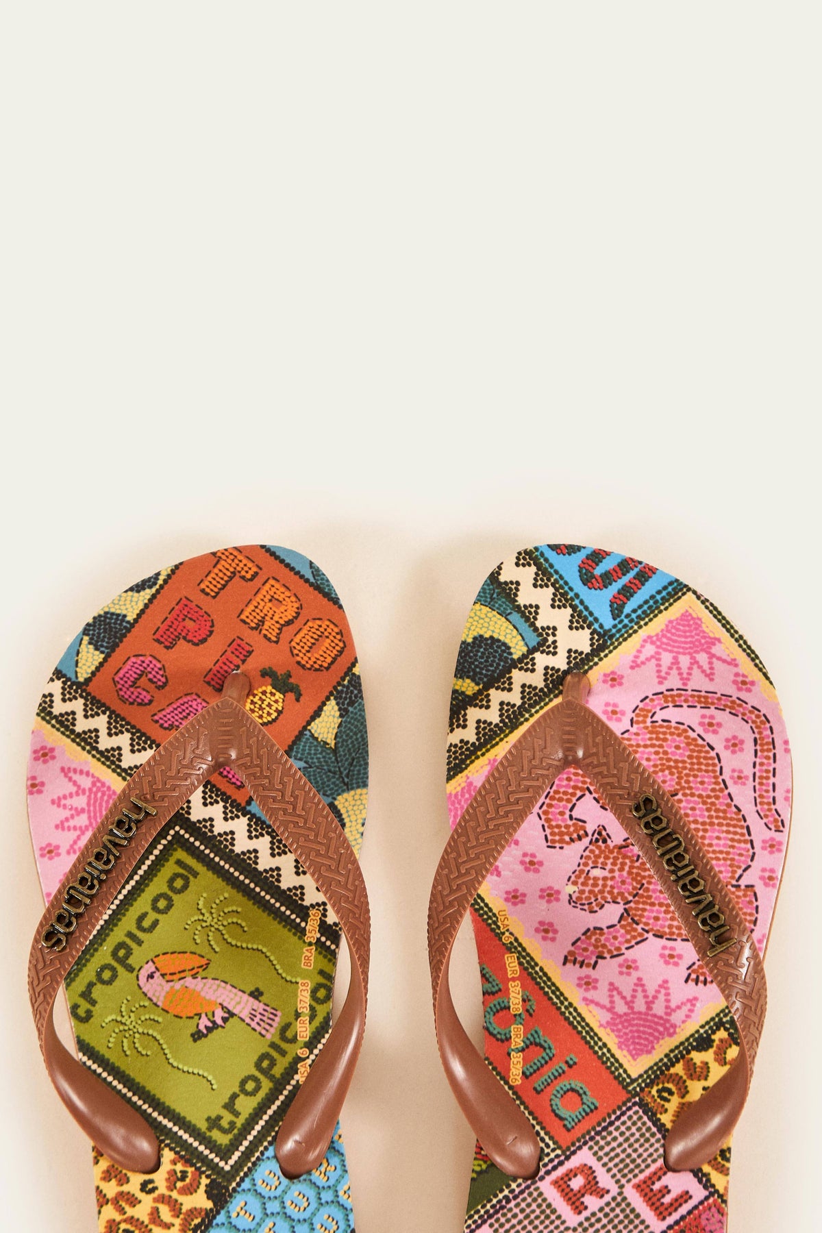 DOTTED PATCH SCARF HAVAIANAS SANDALS